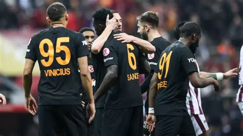 Galatasaray - Bandırmaspor: 4-2 (Maç sonucu - yazılı özet)
